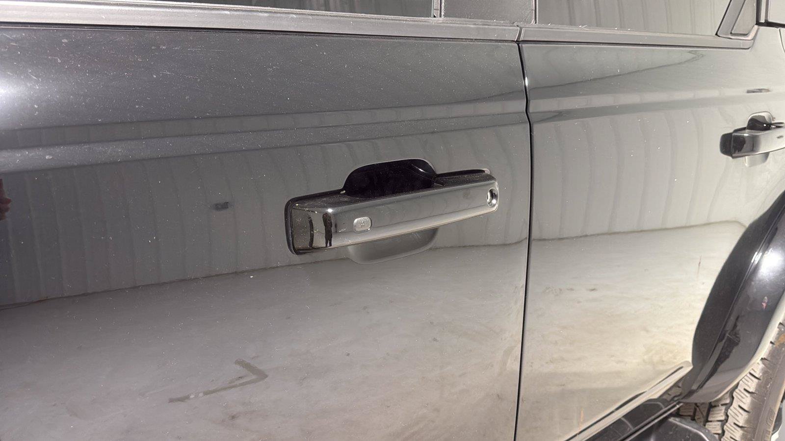 Used 2025 Ford Bronco Outer Banks AWD/4WD image 33