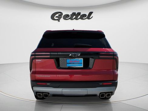 Used 2026 Chevrolet Traverse LT w/ Driver Confidence Package FWD image 6