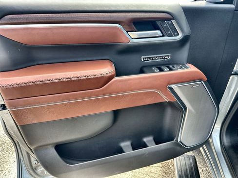 New 2026 GMC Sierra 1500 Denali Ultimate w/ LPO, Black Badging Package AWD/4WD image 21