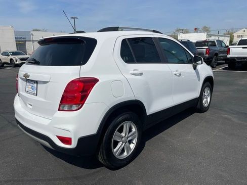 Used 2021 Chevrolet Trax LT image 8