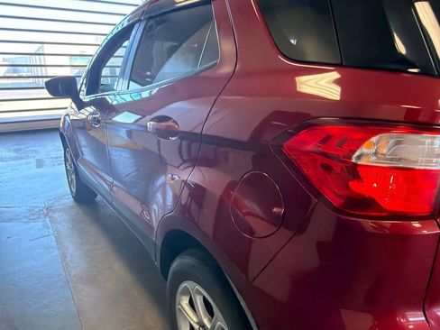 Used 2020 Ford EcoSport SE w/ SE Convenience Package FWD image 10