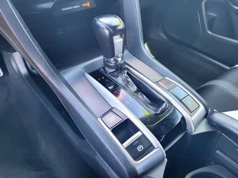 Used 2020 Honda Civic Sport image 18