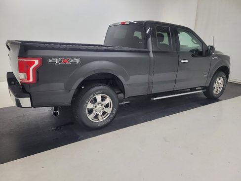 Used 2015 Ford F150 XLT w/ Equipment Group 301A Mid AWD/4WD image 10