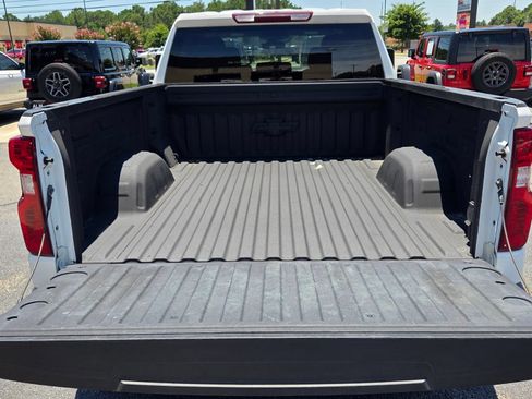 Used 2023 Chevrolet Silverado 1500 LT w/ Protection Package AWD/4WD image 12