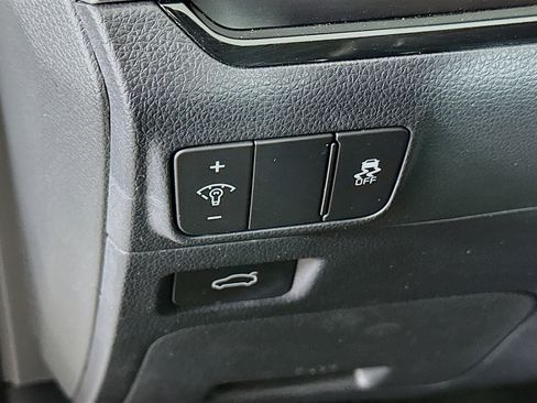 Used 2025 Kia K5 LXS image 17