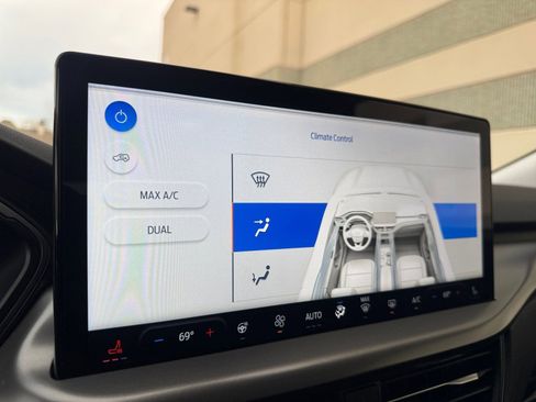 Used 2023 Ford Escape Active w/ Tech Pack #2 image 27