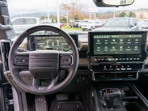 New 2026 GMC Hummer EV SUV image 16