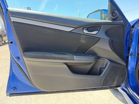 Used 2017 Honda Civic EX image 16