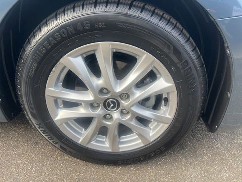 Used 2016 MAZDA MAZDA3 i Touring image 13