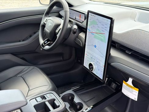 New 2026 Ford Mustang Mach-E Premium w/ Technology Package image 8