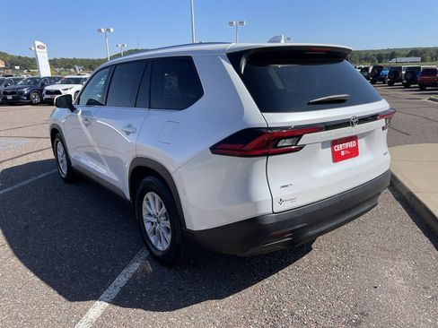 Certified 2025 Toyota Grand Highlander AWD image 3
