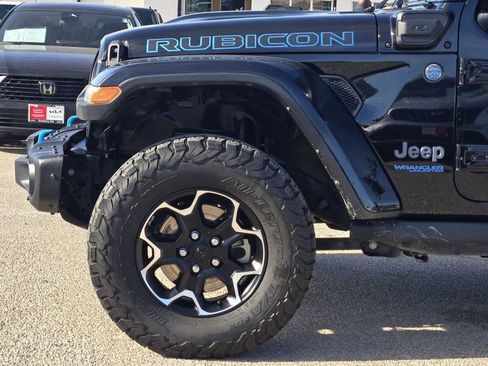 Used 2021 Jeep Wrangler Unlimited Rubicon 4xe w/ Steel Bumper Group AWD/4WD image 6