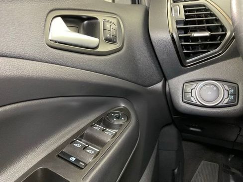 Certified 2017 Ford Escape Titanium image 20