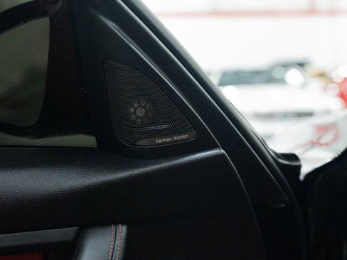 Used 2018 BMW M3 image 21