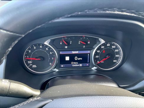 Used 2023 GMC Acadia SLT w/ Elevation Edition image 26