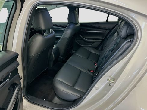 Used 2024 MAZDA MAZDA3 s FWD image 29