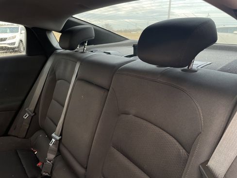 Used 2020 Chevrolet Malibu LT image 10