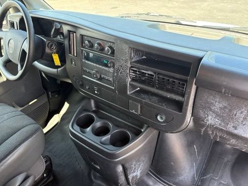 Used 2025 GMC Savana 2500 w/ Driver Convenience Package RWD image 22