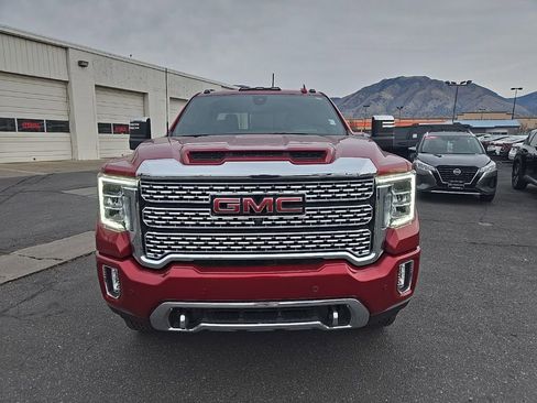 Used 2022 GMC Sierra 3500 Denali w/ Denali Ultimate Package image 2