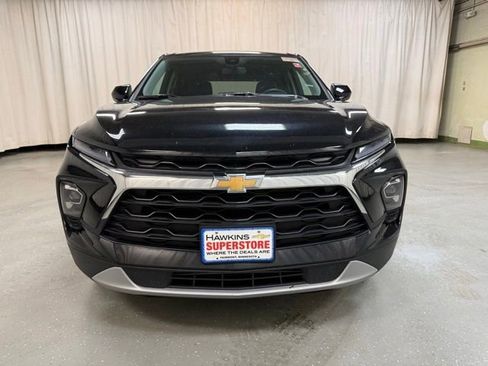 Used 2025 Chevrolet Blazer LT AWD/4WD image 13