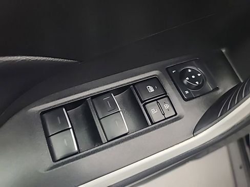 Used 2025 Toyota RAV4 XLE AWD/4WD image 23