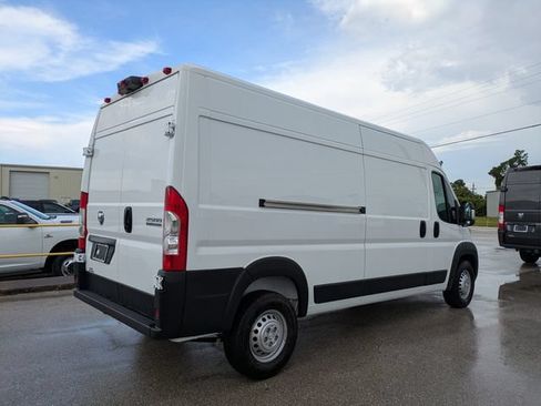 New 2026 RAM ProMaster 2500 w/ Safety Group FWD image 4