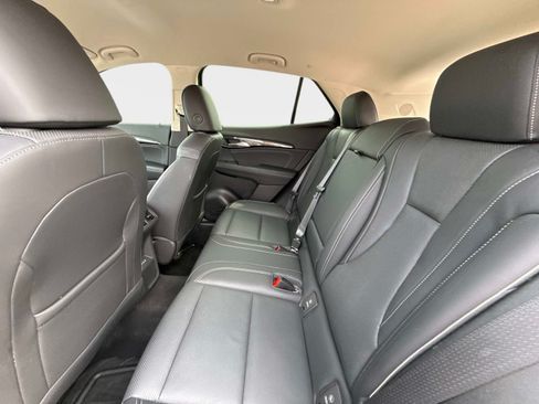 Used 2023 Buick Envision Essence FWD image 16