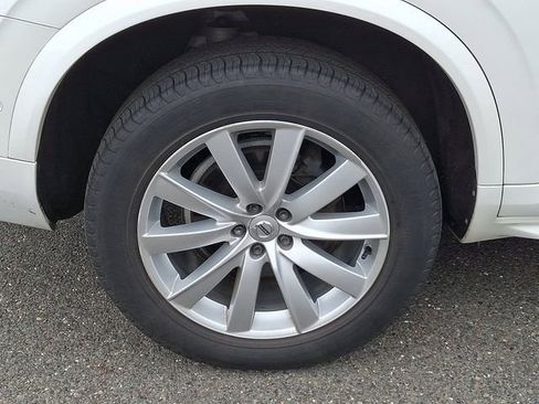 Used 2016 Volvo XC90 T6 Momentum AWD/4WD image 10