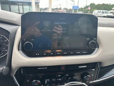 Used 2023 Nissan Rogue SL w/ SL Premium Package AWD/4WD image 10