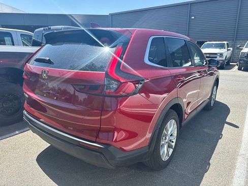 Used 2024 Honda CR-V EX image 8