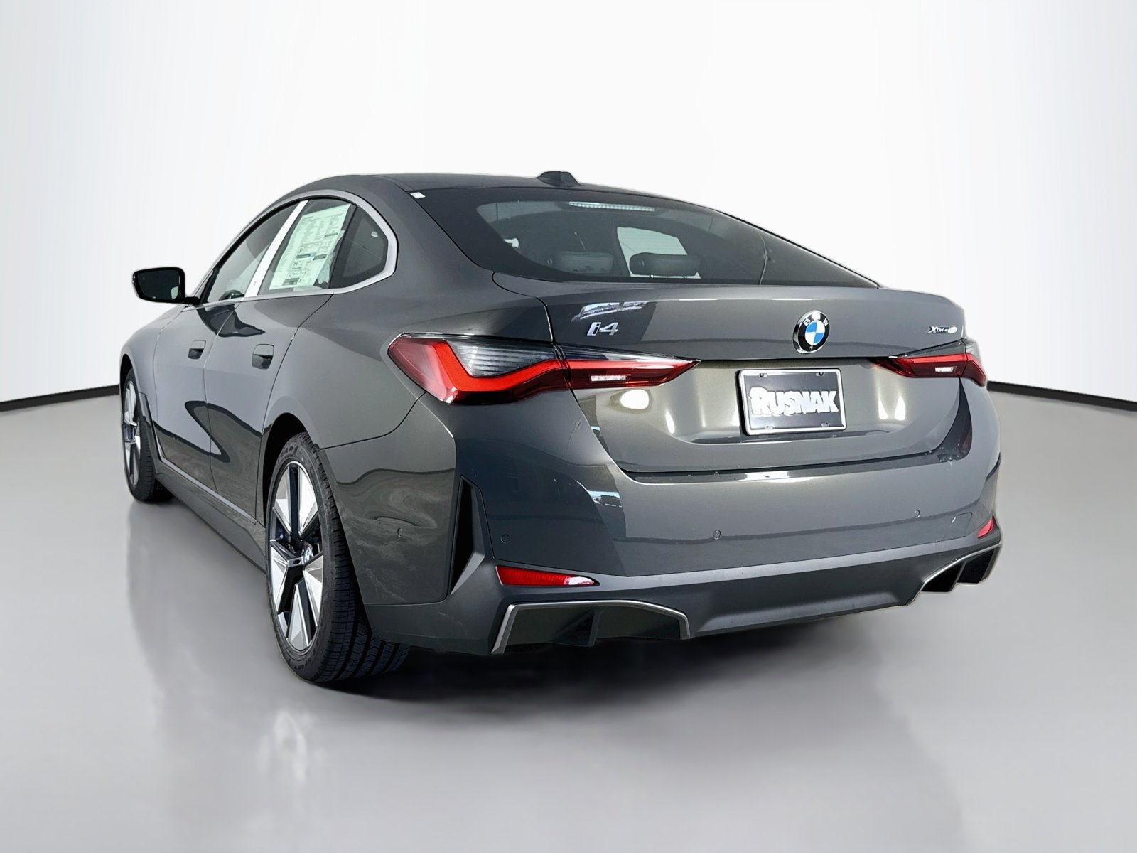 New 2026 BMW i4 xDrive40i w/ Premium Package AWD/4WD image 5