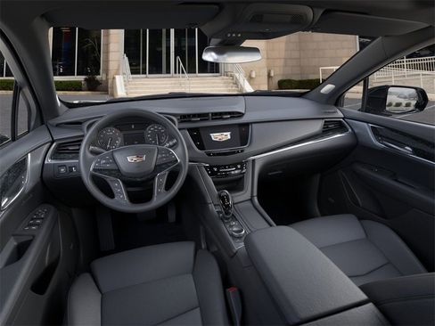 New 2025 Cadillac XT5 Premium Luxury image 15
