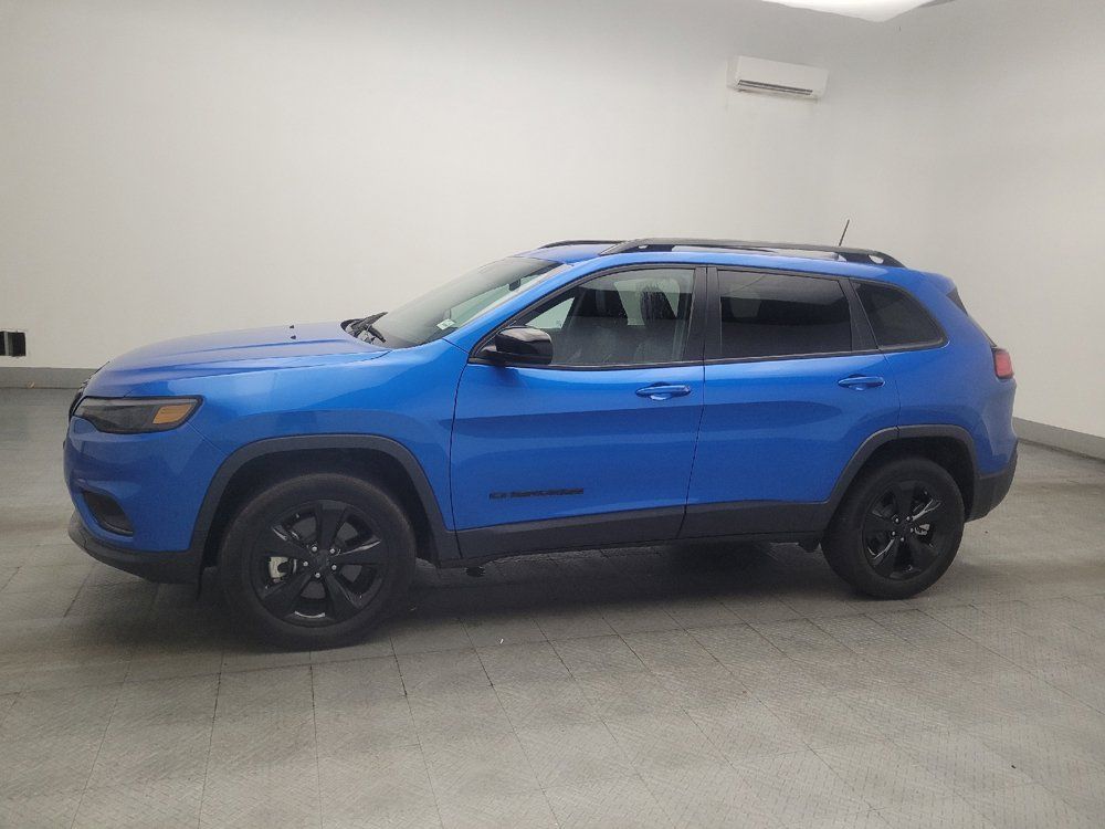 Used 2023 Jeep Cherokee Altitude Lux AWD/4WD image 2