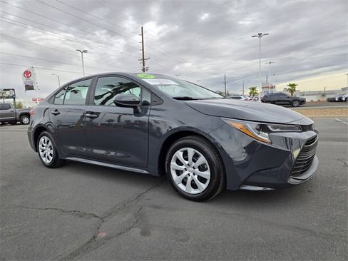 Certified 2024 Toyota Corolla LE image 2