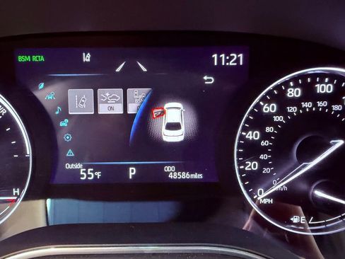 Used 2021 Toyota Avalon XLE w/ Moonroof Package image 22