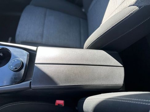 Used 2023 Nissan Rogue SV AWD/4WD image 22