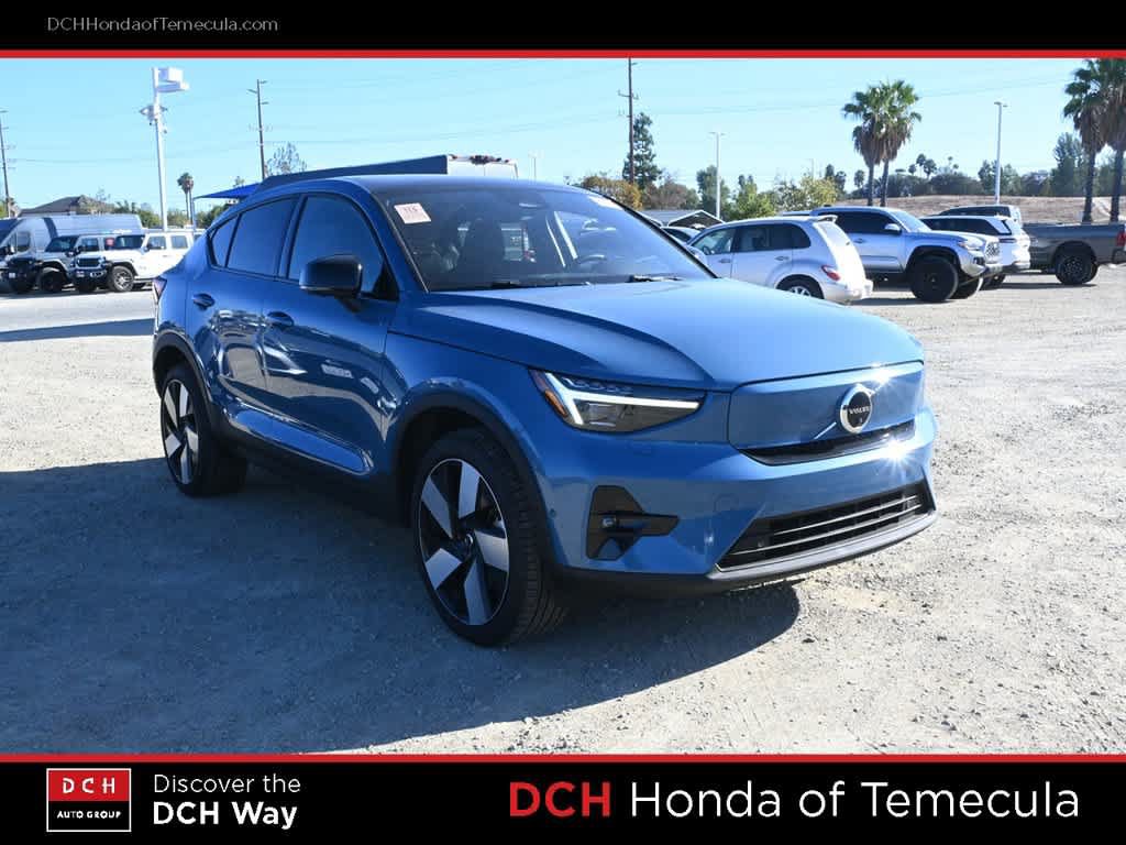 Used 2023 Volvo C40 P8 Recharge Ultimate w/ Protection Package Premier AWD/4WD image 3