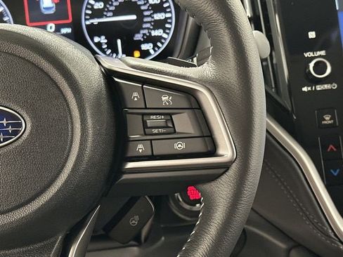 Certified 2025 Subaru Outback Limited image 10