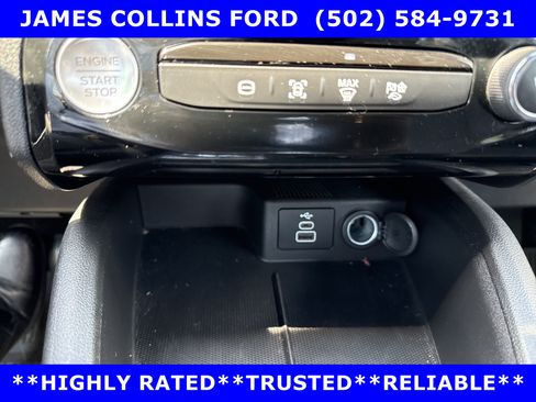 Used 2025 Ford Escape ST-Line w/ Equipment Group 301A FWD image 20
