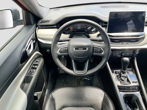 Used 2024 Jeep Compass Limited AWD/4WD image 20