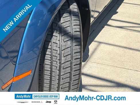 Used 2020 Dodge Challenger R/T Scat Pack RWD image 11