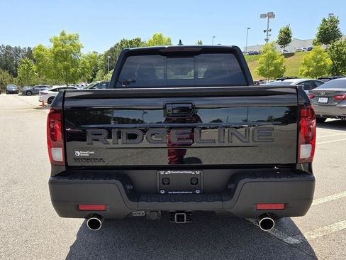 Certified 2025 Honda Ridgeline RTL image 4