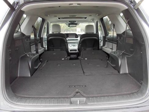 Used 2020 Hyundai Palisade SEL w/ Convenience Package FWD image 16