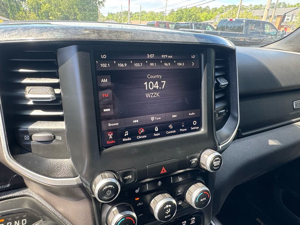 Used 2020 RAM 1500 Big Horn AWD/4WD image 27
