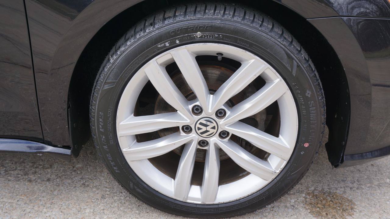Used 2019 Volkswagen Passat 2.0T Wolfsburg FWD image 12