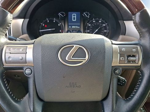 Used 2019 Lexus GX 460 Premium image 23