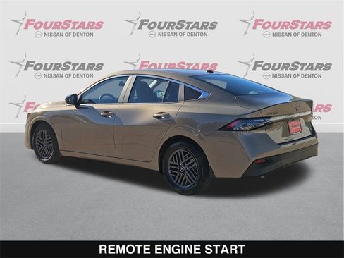 New 2026 Nissan Sentra SV image 7