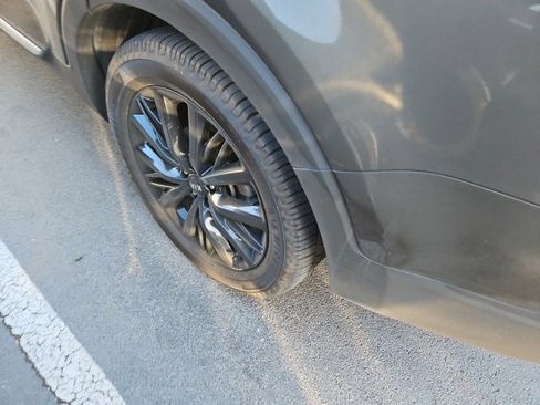 Certified 2020 Kia Telluride SX w/ Towing Package image 11