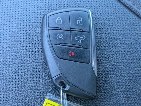 Used 2024 GMC Sierra 1500 AT4 w/ Technology Package AWD/4WD image 24