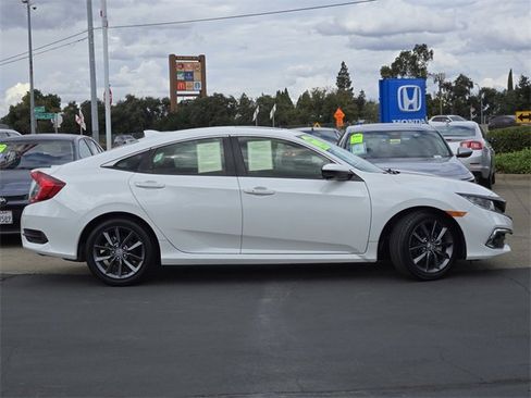 Used 2019 Honda Civic EX-L image 3